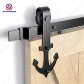 باب حظيرة مسار واحد